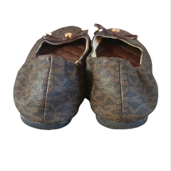 MICHAEL KORS MK Logo Ballet Flat Shoe 6.5 - Picture 7 of 10